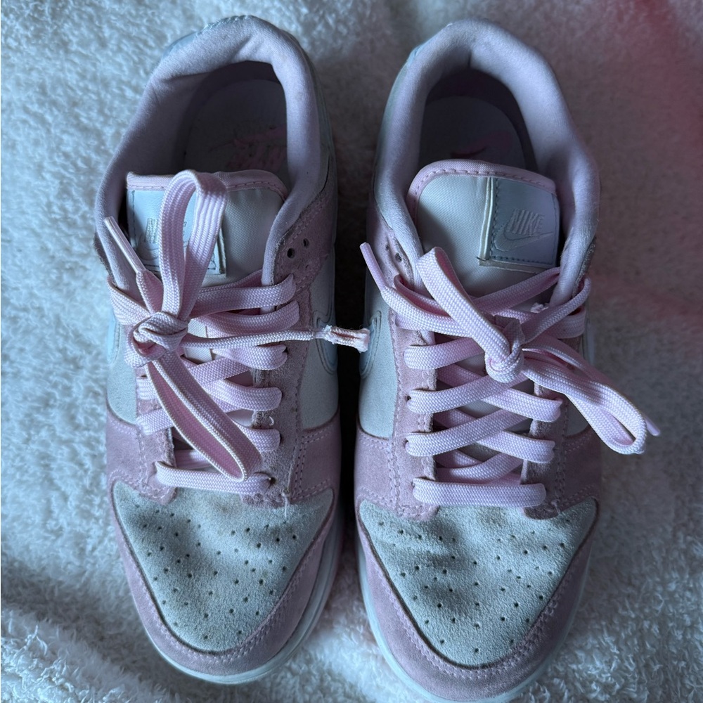 Nike Dunk Low LX Pink Foam Women’s Size 8 - Picture 4 of 6